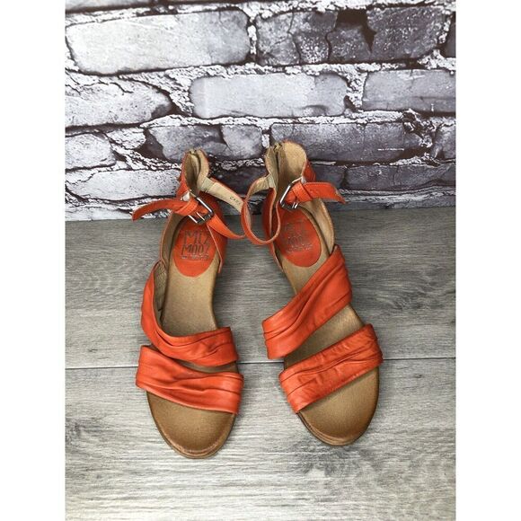 Miz Mooz Cassie Orange Leather Ankle Strap Heeled Sandals Women Sz 39EU/8.5M US - Picture 12 of 16